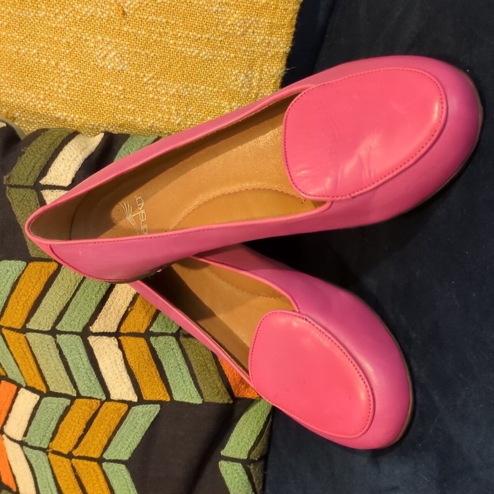 Pink leather Dansko Ballet Flats